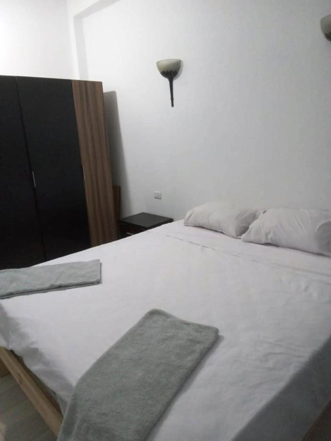 Villa Louise Guest House 룩소르 외부 사진